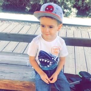 Meet your Posher, April